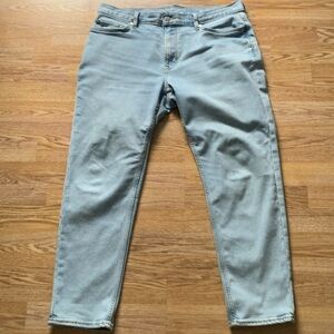 Banana Republic Athletic Fit Travel Jean